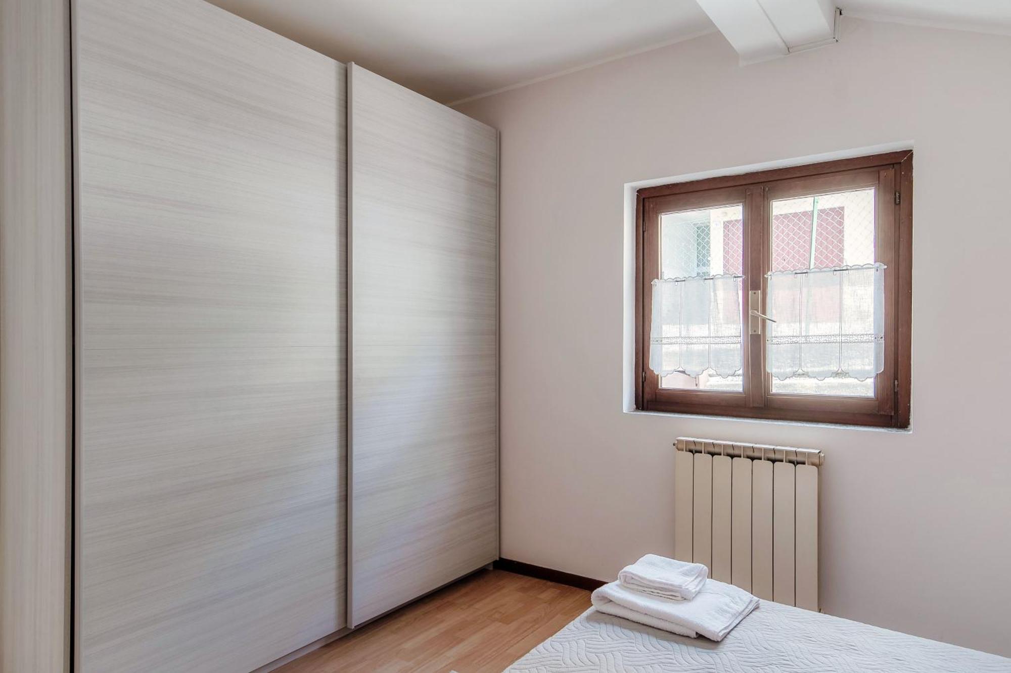 Wisteriaroom Como Værelse billede